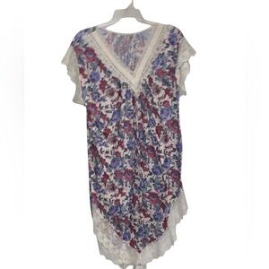 Vintage 90s cream w/ purple & pink Floral Lace Trim night gown / dress
